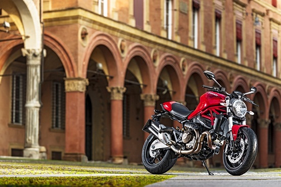 Ducati Monster ra mắt phiên bản 821cc